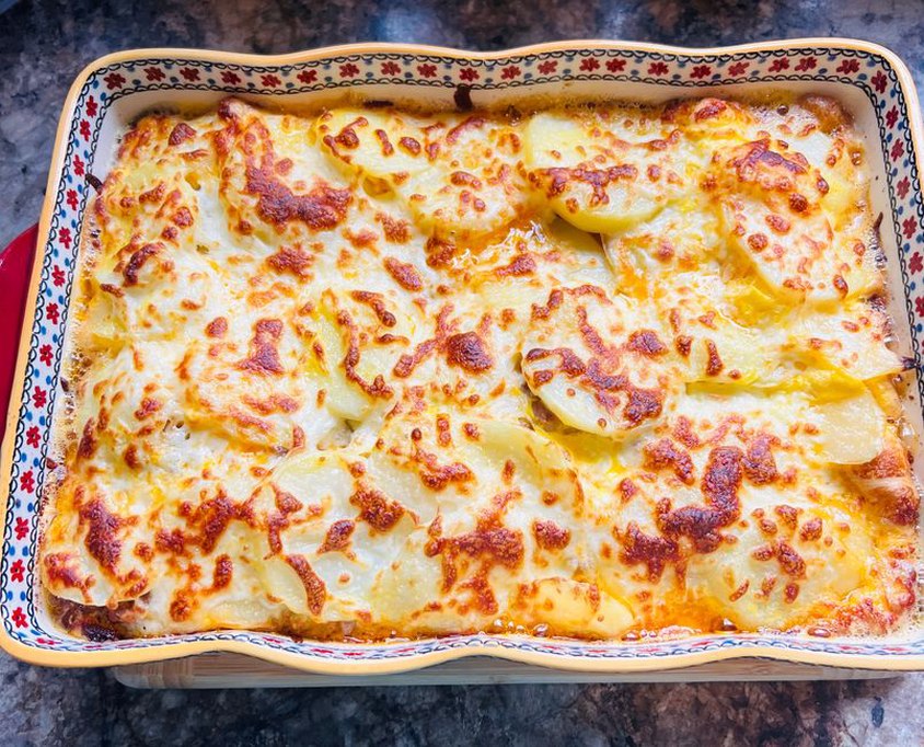 Овощной гратан с золотистой сырной корочкой