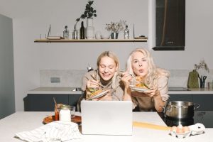 Read more about the article Как продвигать гастрономический блог вне соцсетей
